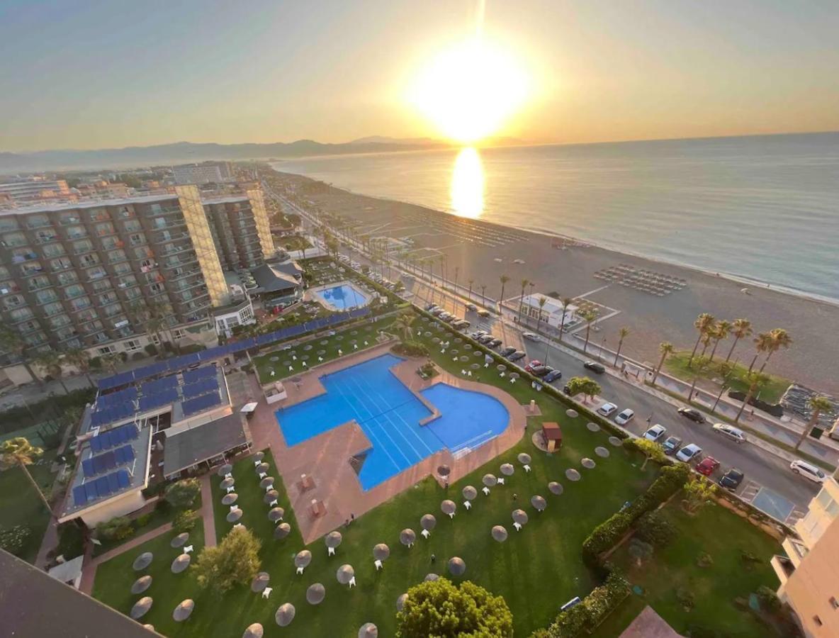 Playamar Waterfront Exclusive Apartment And Views Tower 2 Fl 14 Torremolinos Zewnętrze zdjęcie