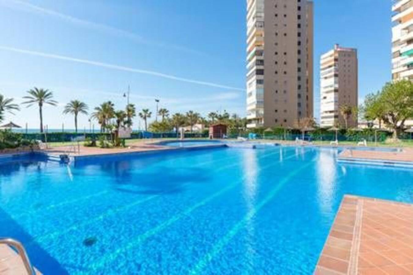 Playamar Waterfront Exclusive Apartment And Views Tower 2 Fl 14 Torremolinos Zewnętrze zdjęcie